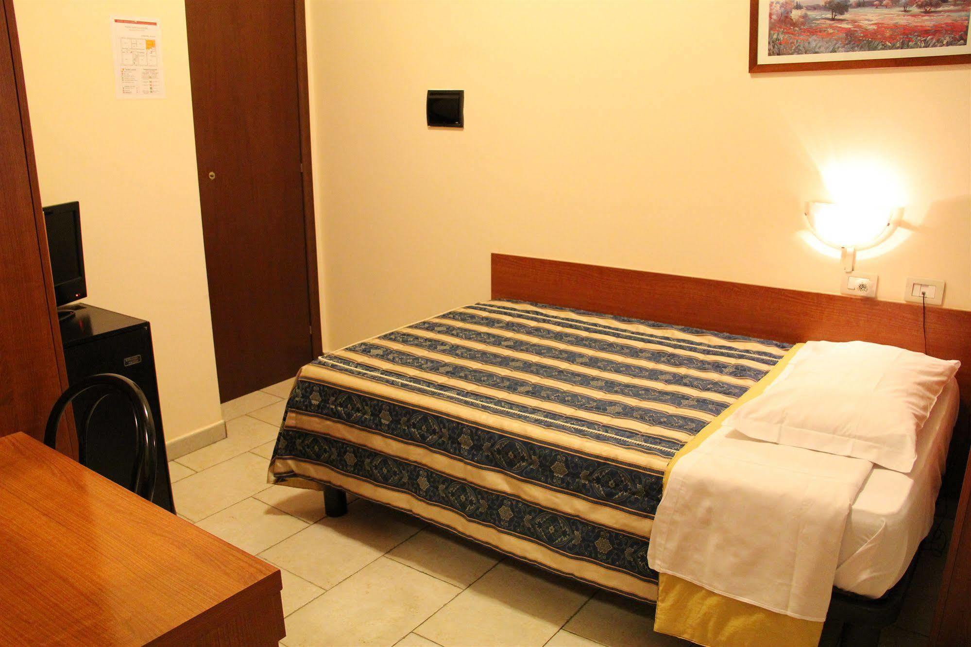 Hotel Alessander Milan Extérieur photo